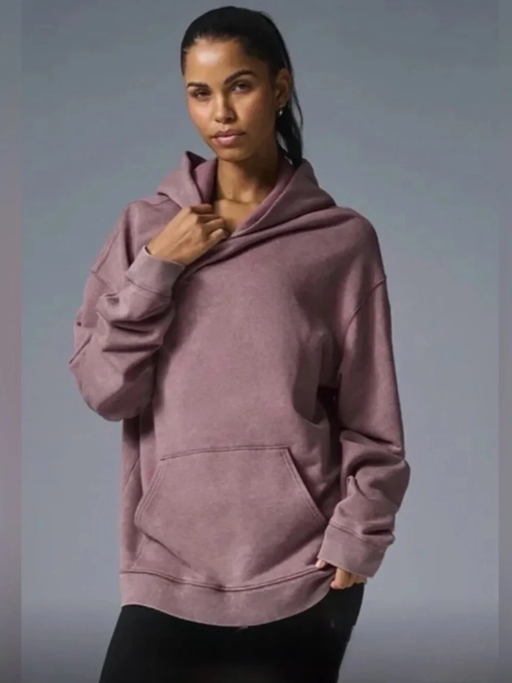 RARE! 🦄 ALO Yoga Chill Vintage Wash Hoodie M Woodrose Wash